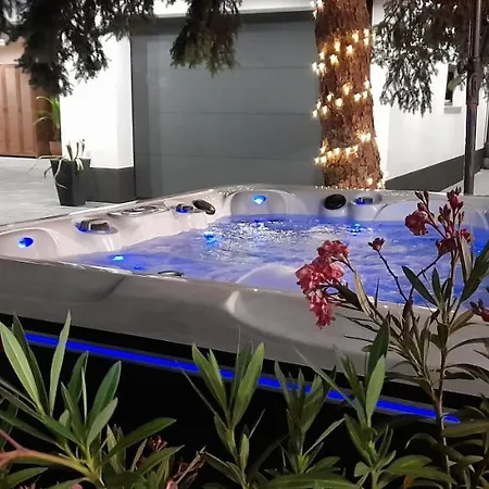 Koren Guest house Akaszto